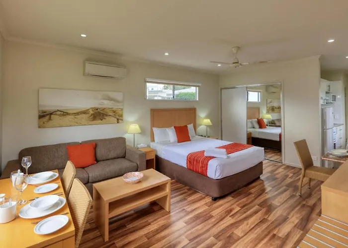 Chinchilla Motor Inn